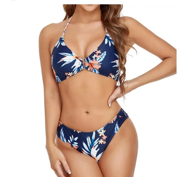 Tommy Bahama Other - Tommy Bahamas Island Cays Tropical Hipster Bikini Bottoms and Top set